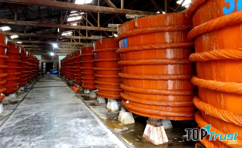 Ủ nước mắm Phú Quốc
