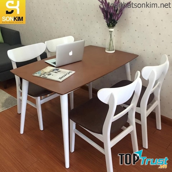 Bàn ghế nhà hàng của nội thất Sơn Kim