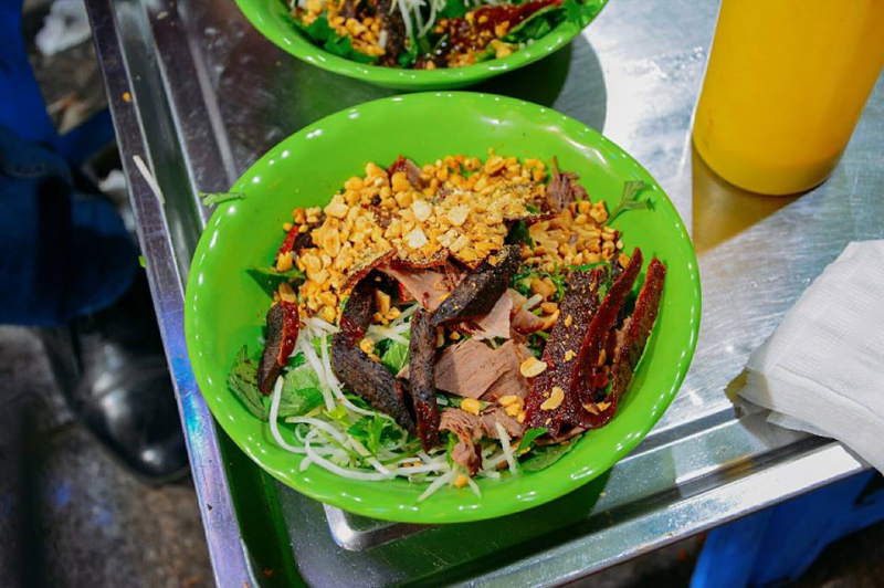 Nộm bò khô 53 Đinh Tiên Hoàng