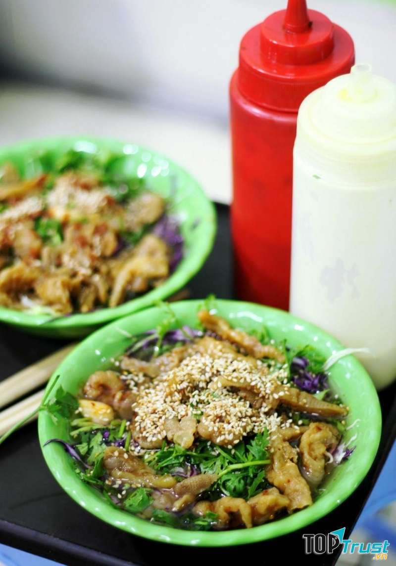 Nộm chân gà rút xương cửa Bắc (Nguồn: Sưu tầm)