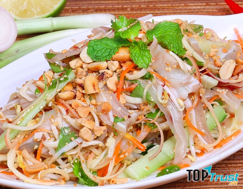 Nộm hoa chuối tai lợn