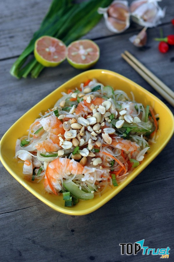 Nộm miến tôm thịt