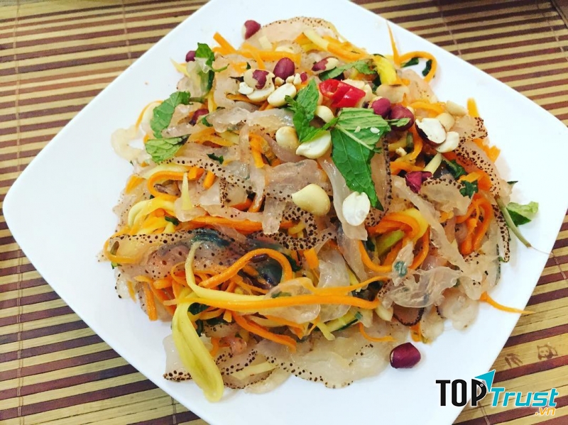 Thịt sứa phải là thịt sứa đỏ Hải Phòng thì nộm mới ngon (Nguồn: Sưu tầm)