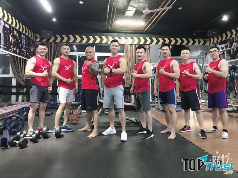 Đội ngũ HLV tại Nonstop Gym