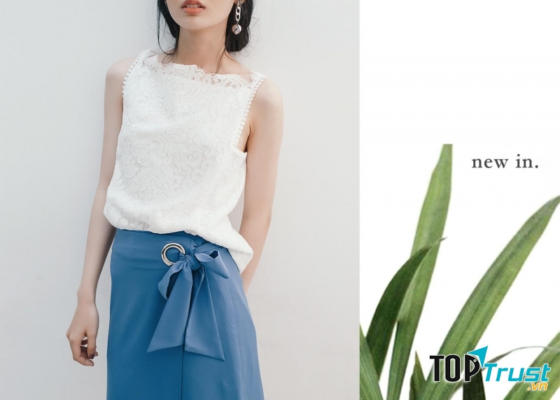 Đôi khi lại mong manh gợi cảm