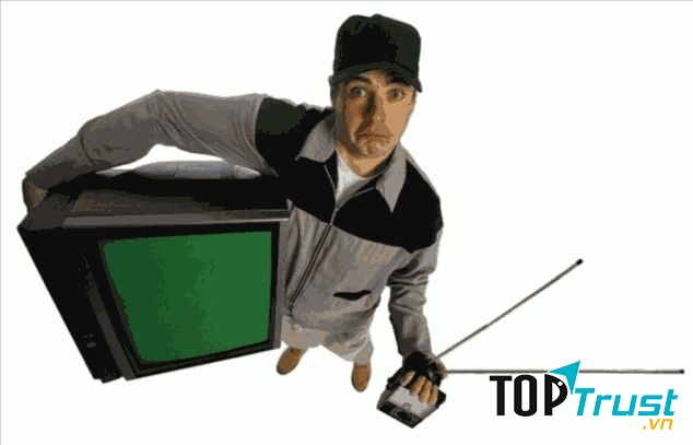 Bạn nên gọi thợ sửa uy tín.