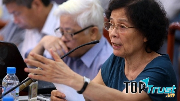 Hoàng Xuân Sính - Nữ giáo sư, tiến sĩ toán học đầu tiên