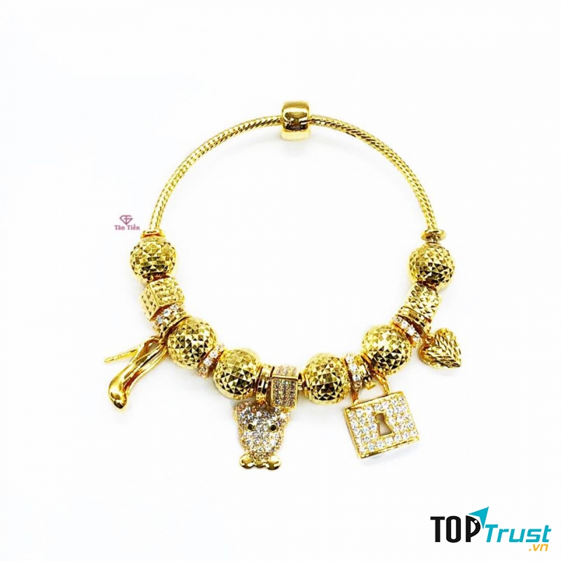 Nữ trang Tân Tiến