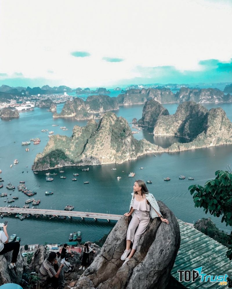 Núi Bài Thơ ngọn núi của thi ca