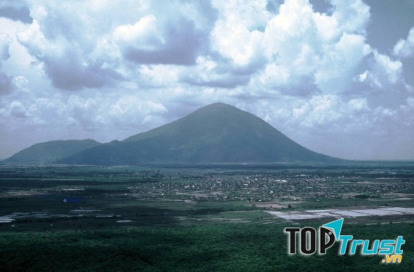 Nóc nhà của Đông Nam Bộ