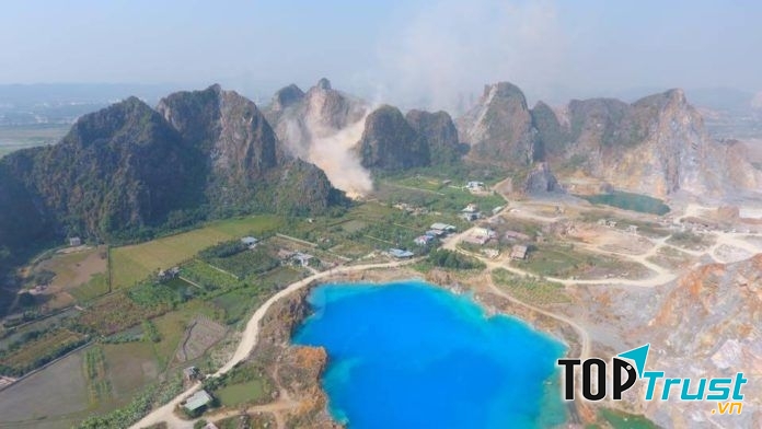Núi đá vôi Trại Sơn