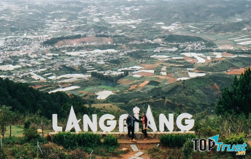 Núi Langbiang - Đà Lạt