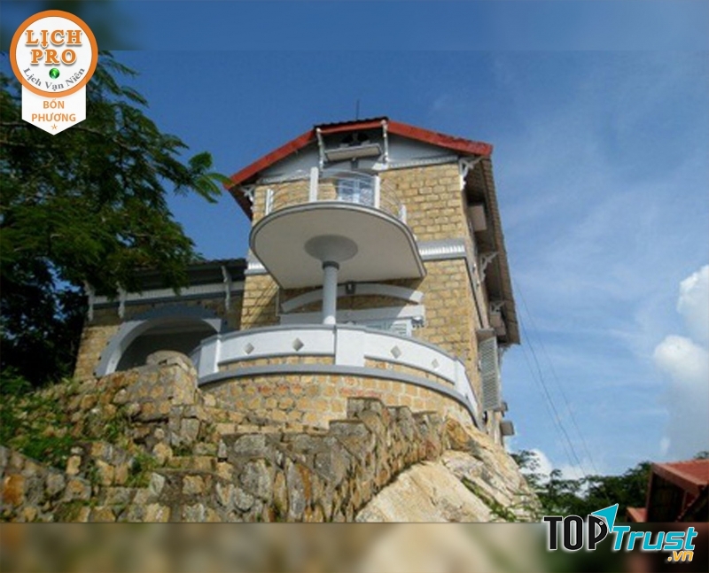 Miếu bác sĩ  Mô