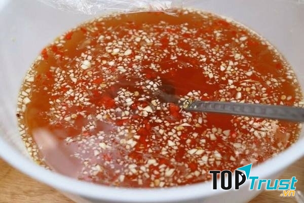 Nước chấm giò chả