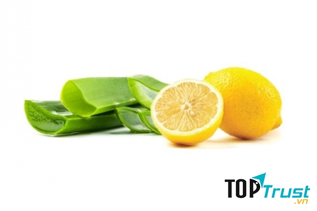 Nước cốt chanh và gel lô hội