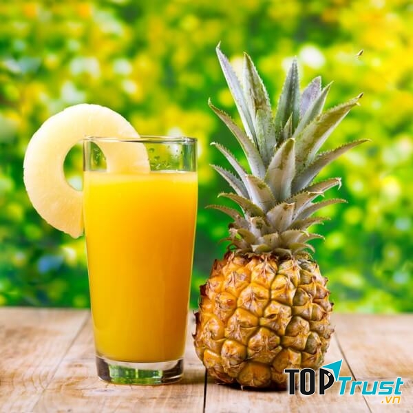 Nước ép dứa giải nhiệt cực tốt vào mùa hè