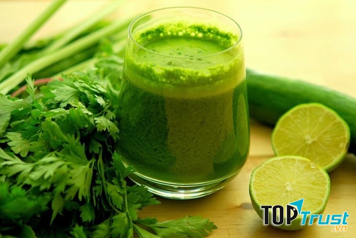 Để có làn da trẻ đẹp hãy uống nước ép rau xanh mỗi sáng thức dậy