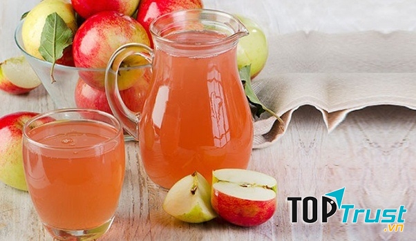 Nước ép táo