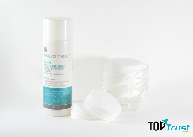 Nước hoa hồng Skin Balancing Pore-Reducing Toner