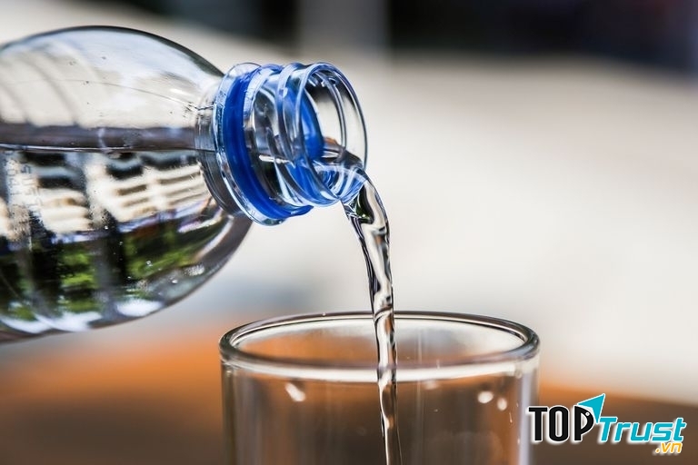 Bạn nên uống nước trước khi đi ngủ 90 phút để đảm bảo có được một giấc ngủ ngon.