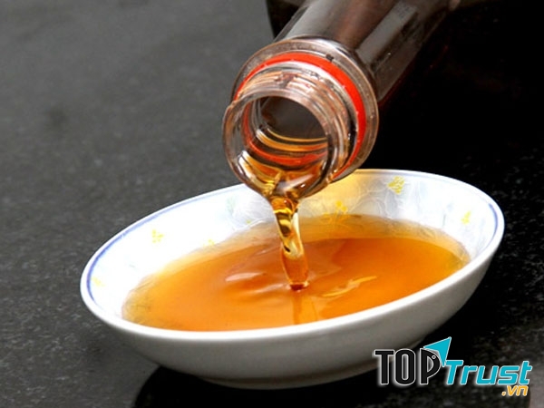 Nước mắm Cát Hải có độ mặn cao hơn nước mắm công nghiệp