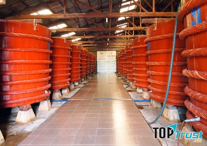 Nước mắm Phú Quốc.