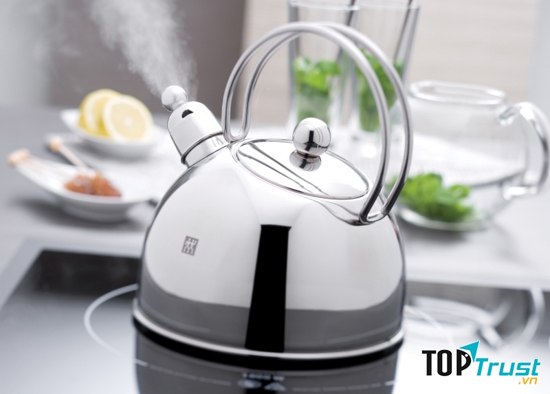 Trước khi tắt bếp bạn hãy mở nắp và đun thêm 3 phút nữa nhé