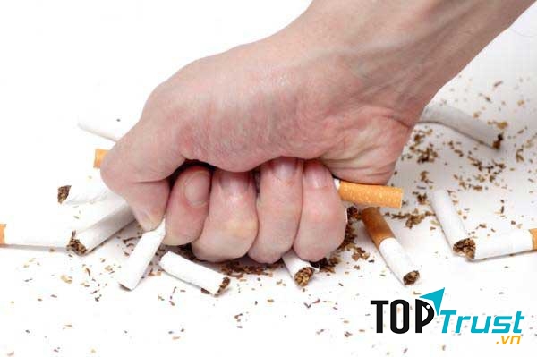 Bạn sử dụng nước súc miệng Boni Smok đồng thời với việc hút thuốc, sử dụng được một thời gian, mùi vị của thuốc lá sẽ dần mất đi, đem lại cho bạn cảm giác chán không còn cảm nhận được sự kích thích mà thuốc lá