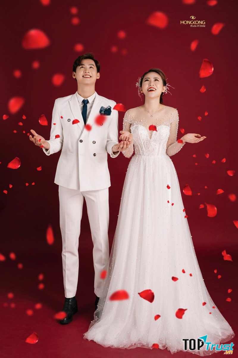 Ảnh viện áo dài, áo cưới HongKong Studio