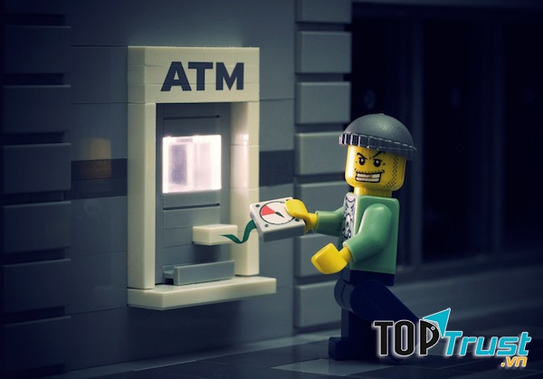 Mầm bệnh trên nút bấm của máy rút tiền sẽ mang theo mầm bệnh xâm nhập vào cơ thể bạn