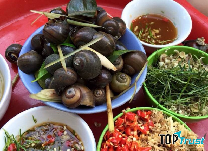 Ốc Lề Đường