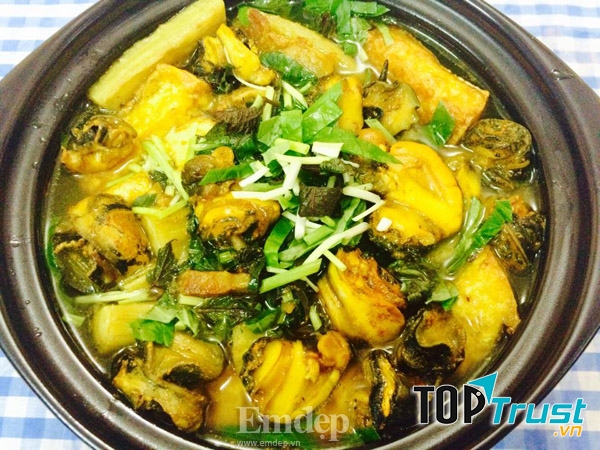 Ốc nấu chuối đậu