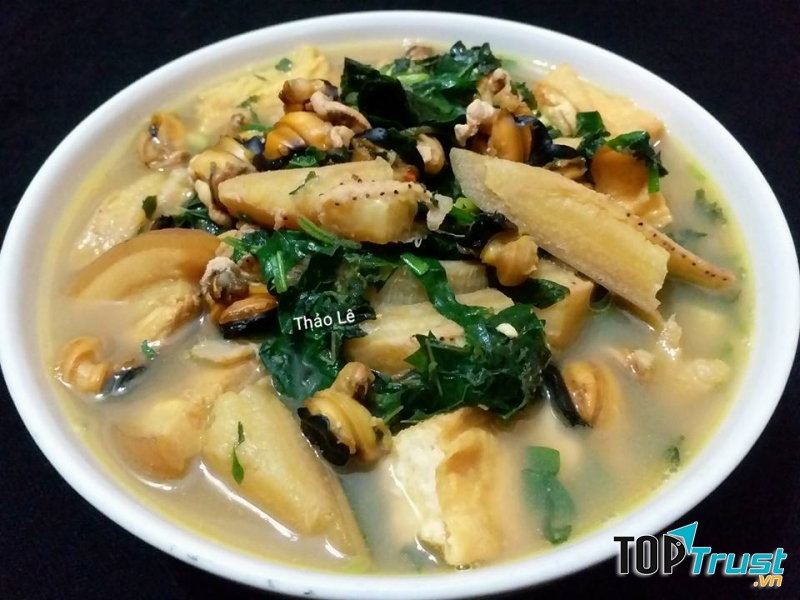 Món ốc nấu chuối đậu