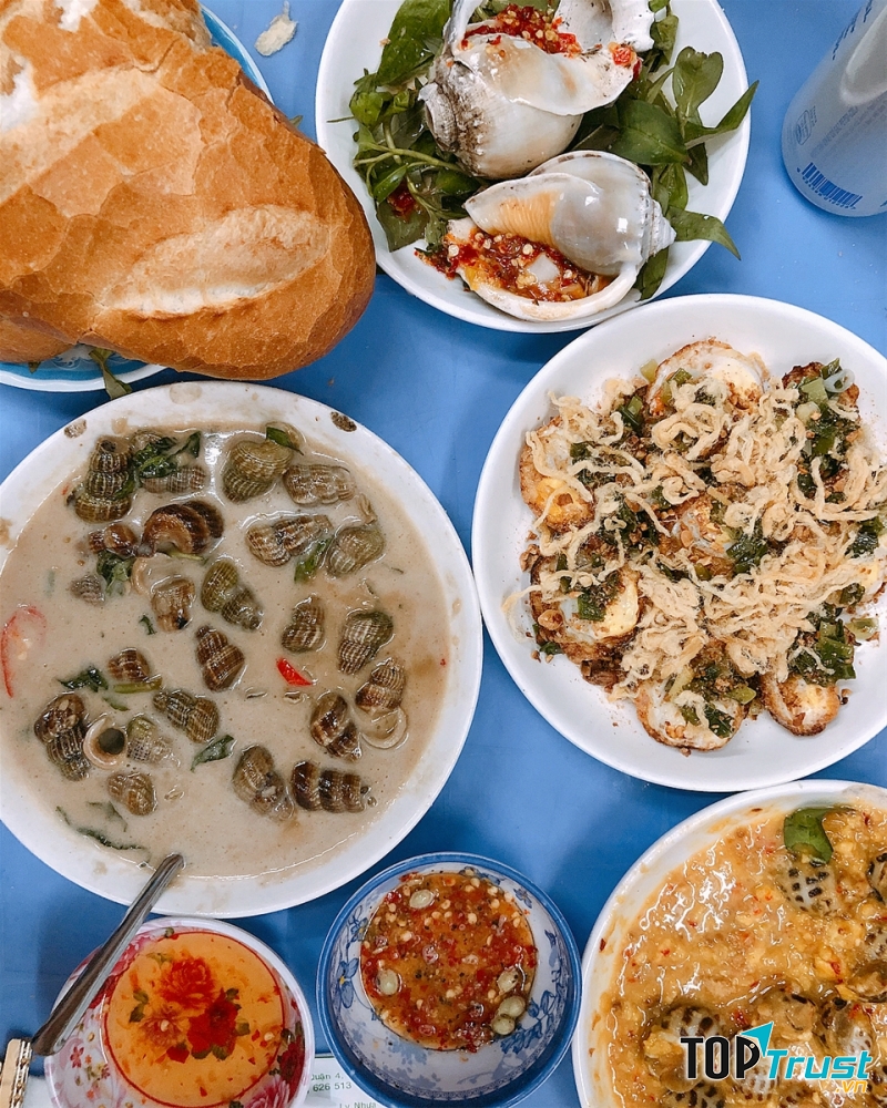 Ốc Quỳnh