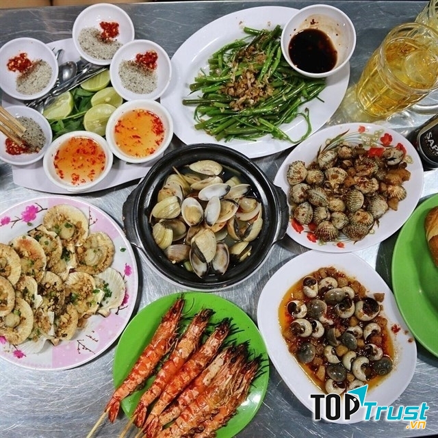 Ốc Tùm Lum