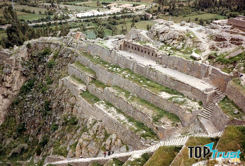 Làng Ollantaytambo (Cuzco Peru)