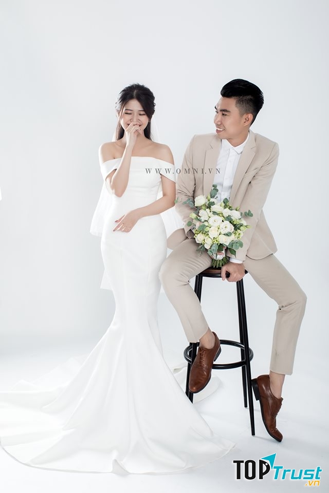 Omni Bridal Studio