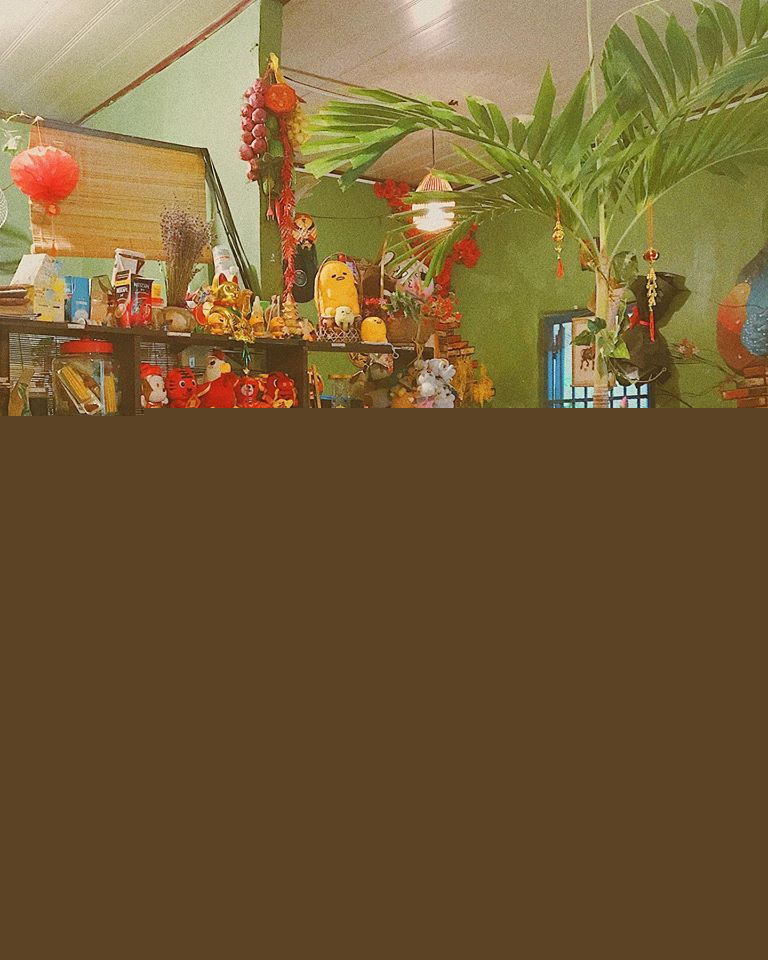 Ông Bà Bích Café