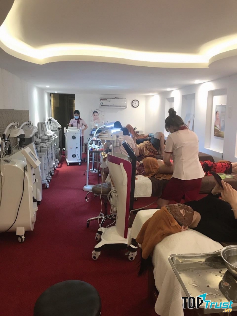Opal clinic spa