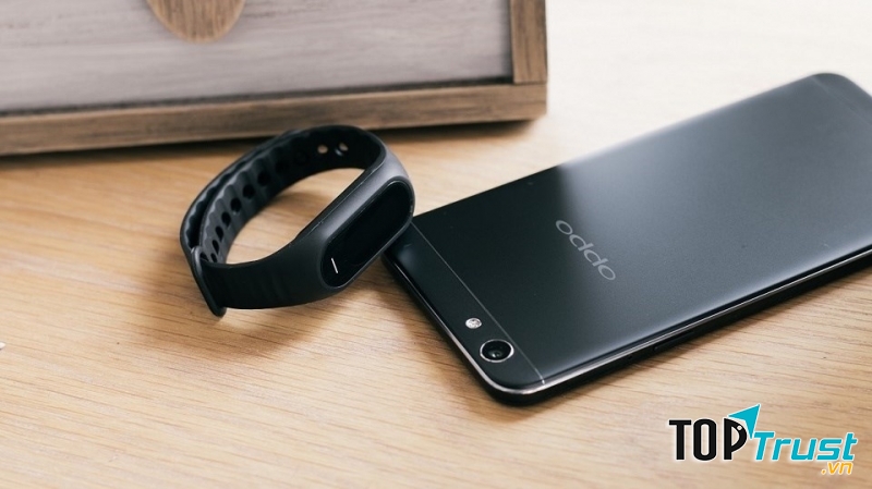 Oppo F1s 2017 - nâng cấp hiệu năng mạnh mẽ