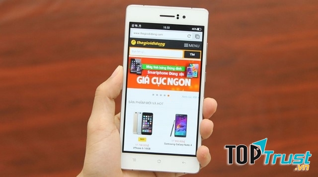 Mặt trước của điện thoại Oppo r5 khá thời trang