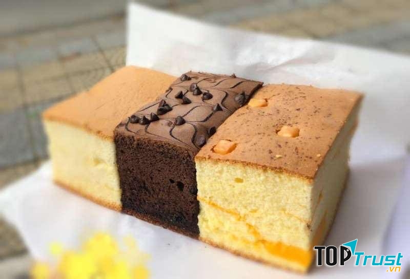 Bánh bông lan trứng muối phong cách Đài Loan