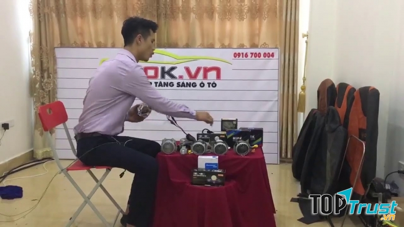 Độ đèn ô tô OTOK.