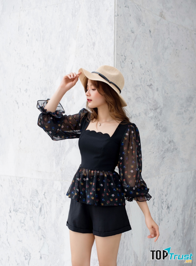 Oversize shop