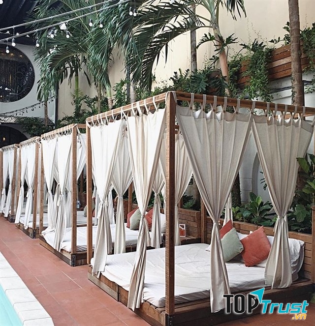 OZ Coffee House Nguyễn Văn Đậu