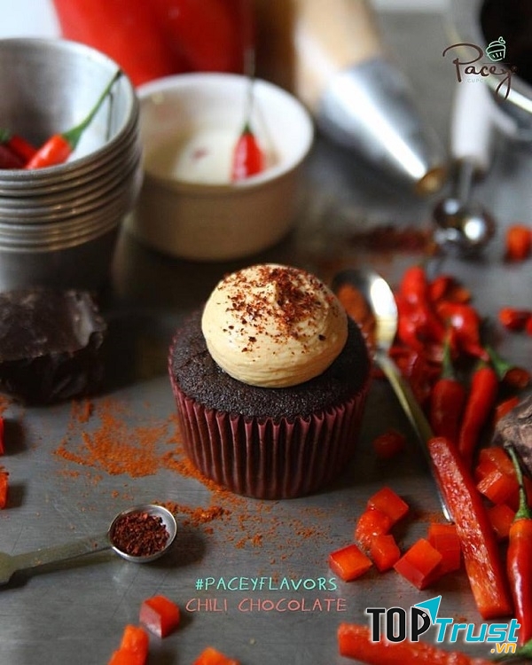 Chili chocolate cake tại quán