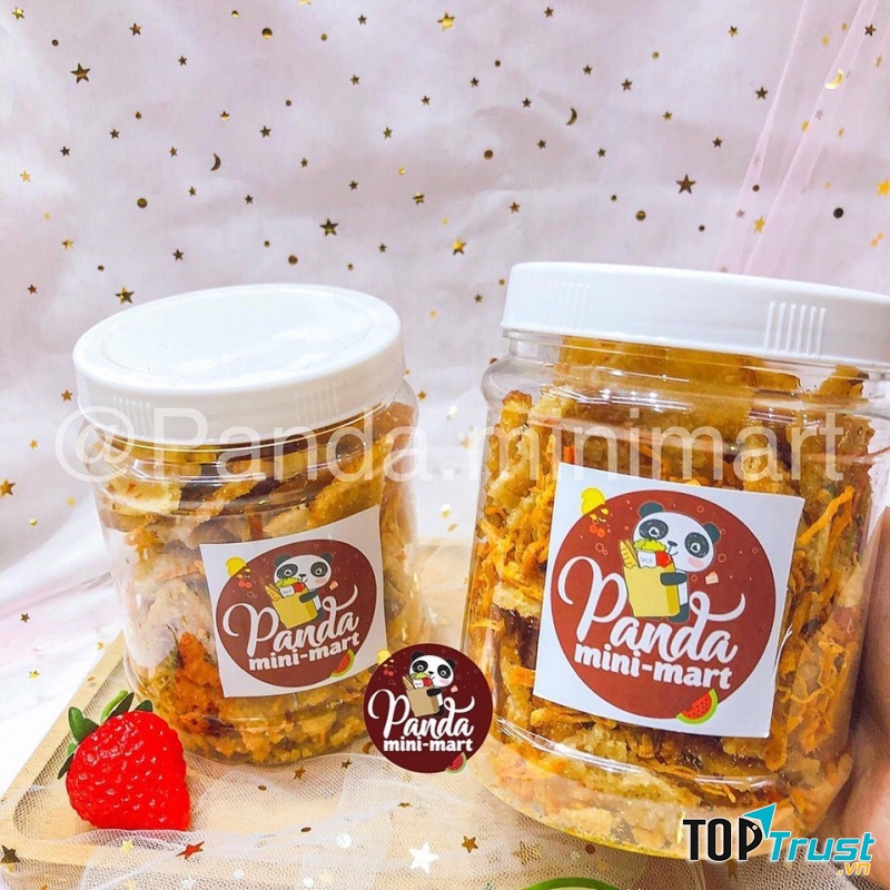 Các món ăn vặt có sẵn tại cửa hàng, đồng thời Panda còn có dịch vụ giao hàng nhanh chóng.