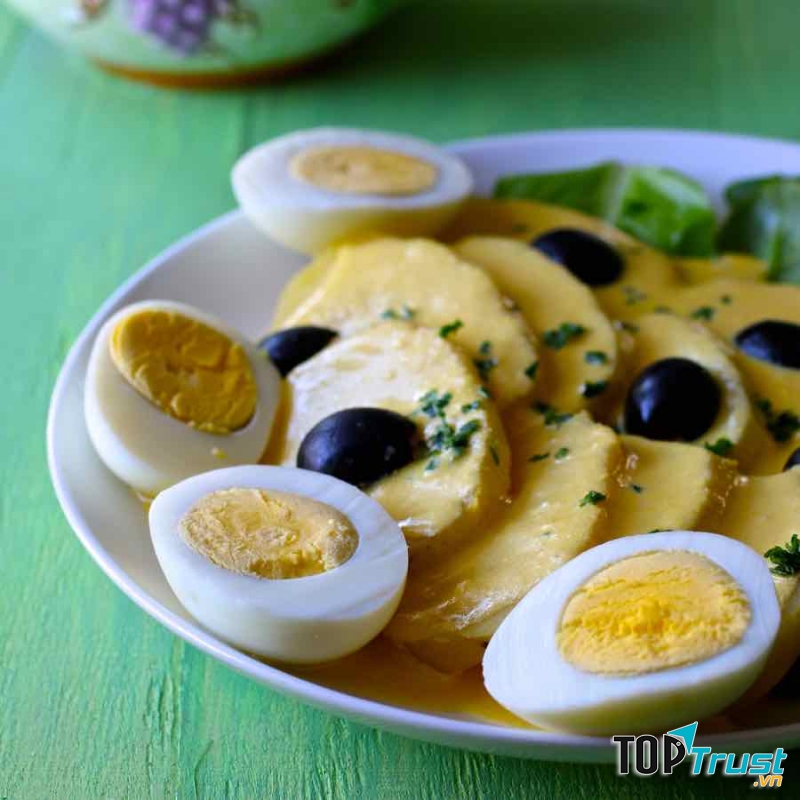 Papa a la Huancaina là món ăn nổi tiếng tại Peru