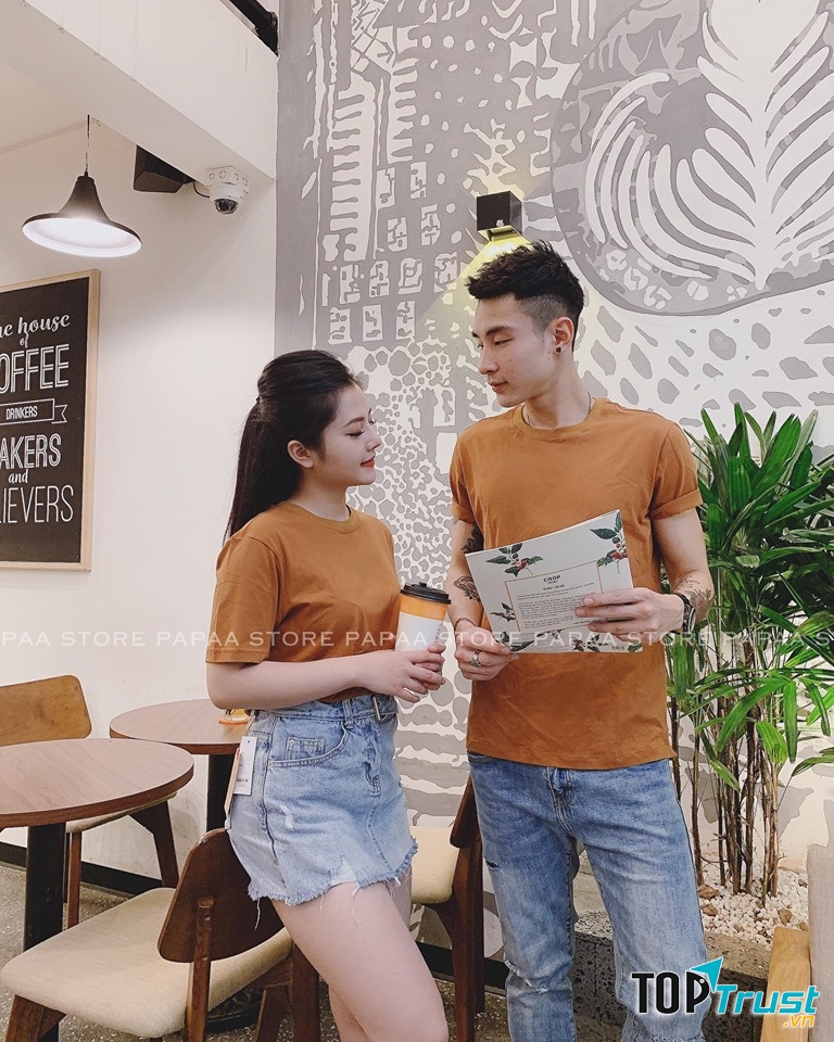 Sản phẩm thời trang trẻ trung, năng động