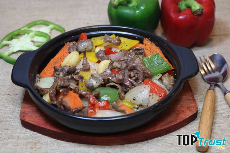 Món ăn Hàn Quốc của nhà hàng